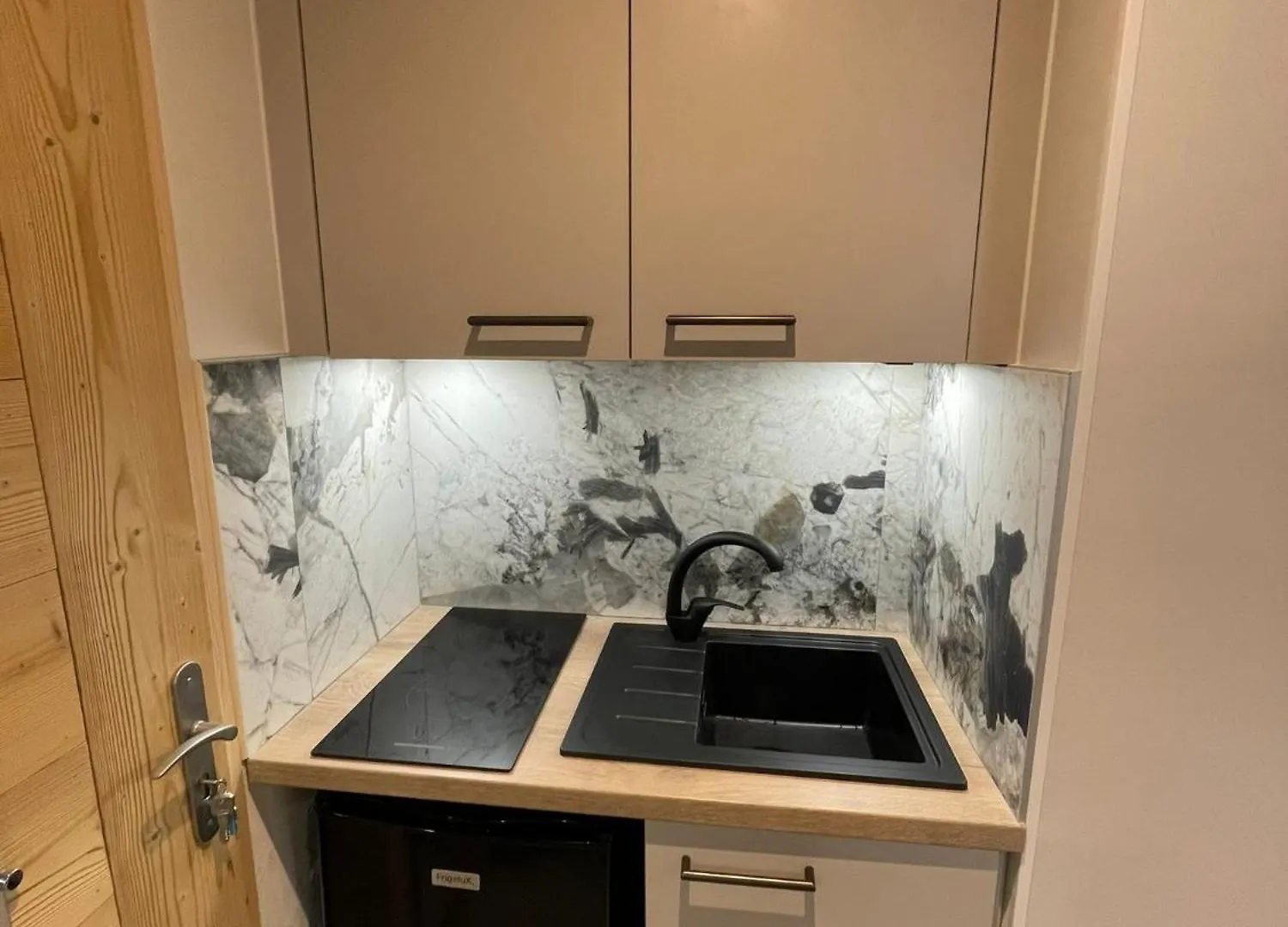 Apartment Studio Les Tufs Pied Des Pistes Tignes Val Claret Depart Esf